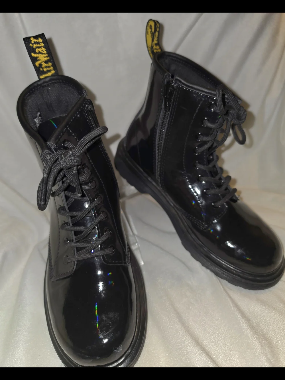 Dr. Martens Kids Black Patent Leather Combat Boots Zipper EU 34 US Youth 3